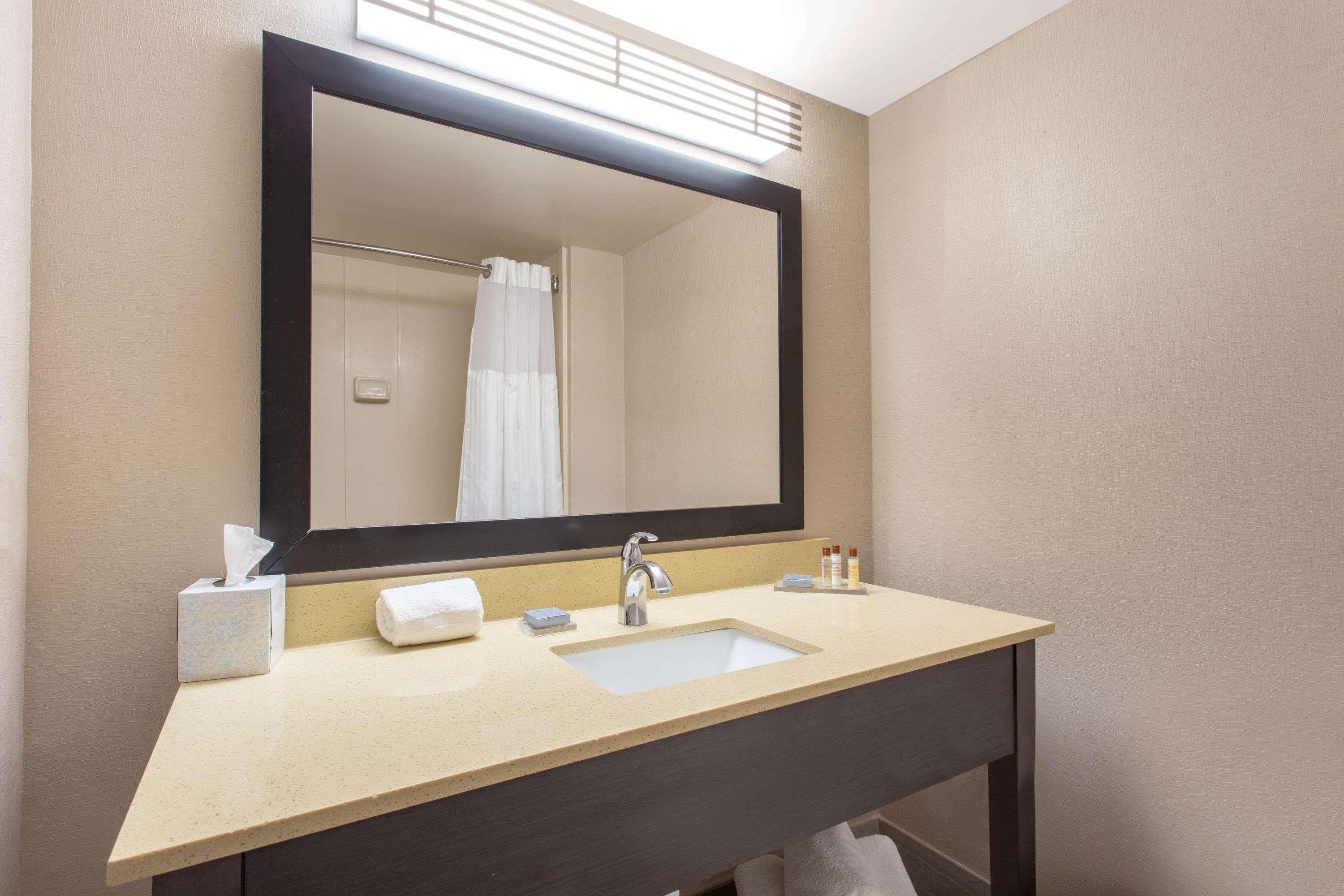 Wingate By Wyndham Indianapolis Airport Plainfield Hotel Exterior foto